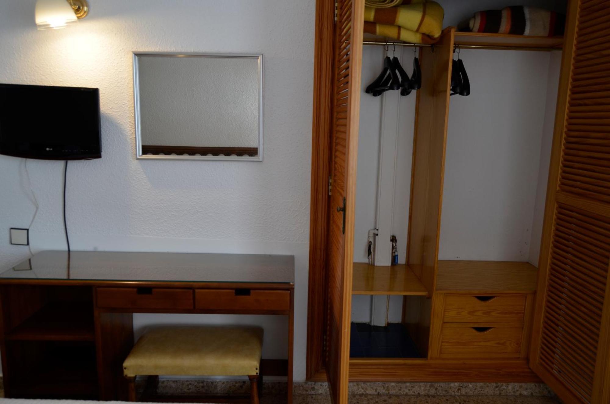 Double Room,1549545550:JPEG